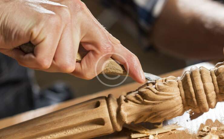 A Guide to Decorating Wooden Furniture